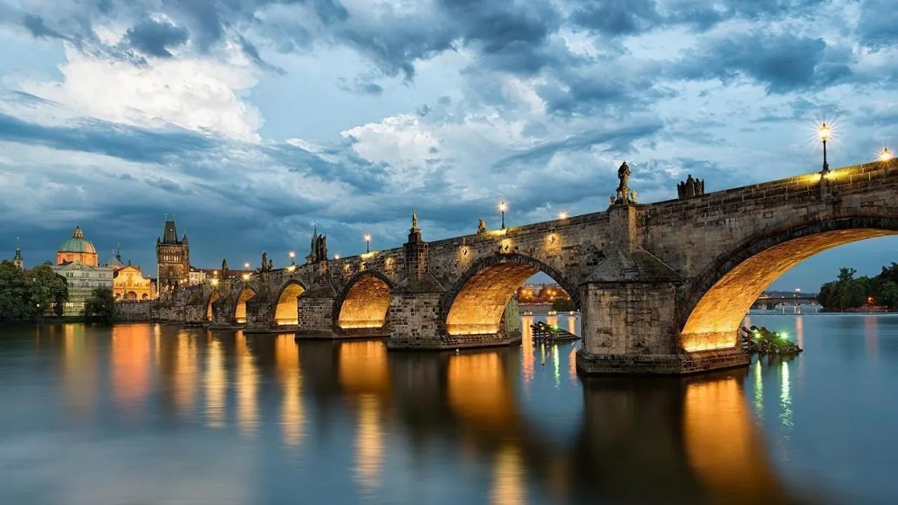 Atilla Empire Hostel Prague
